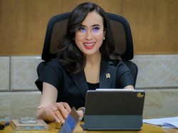 Klarifikasi Isu Mandi Air Galon, Menpar Widiyanti: Saya Rasa Itu...