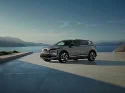 Mitsubishi Eclipse Cross Lahir Kembali, Kini Jadi Mobil Listrik Murni