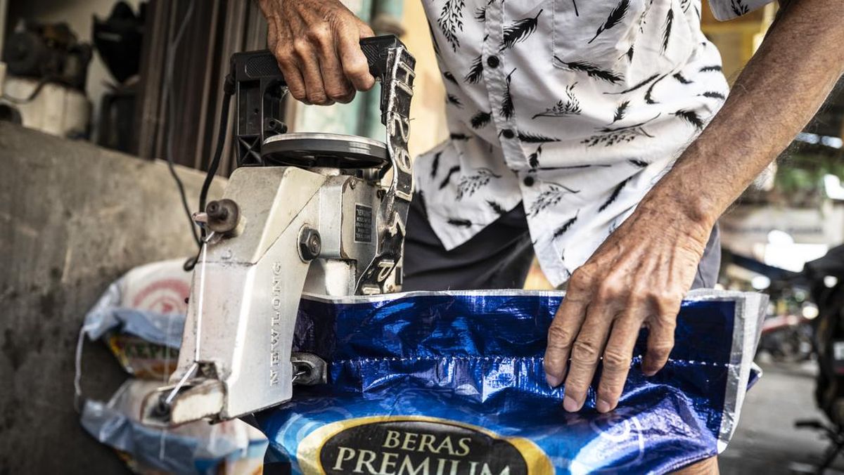 FOTO: Stok Beras Jawa Tengah Surplus 1,5 Juta Ton