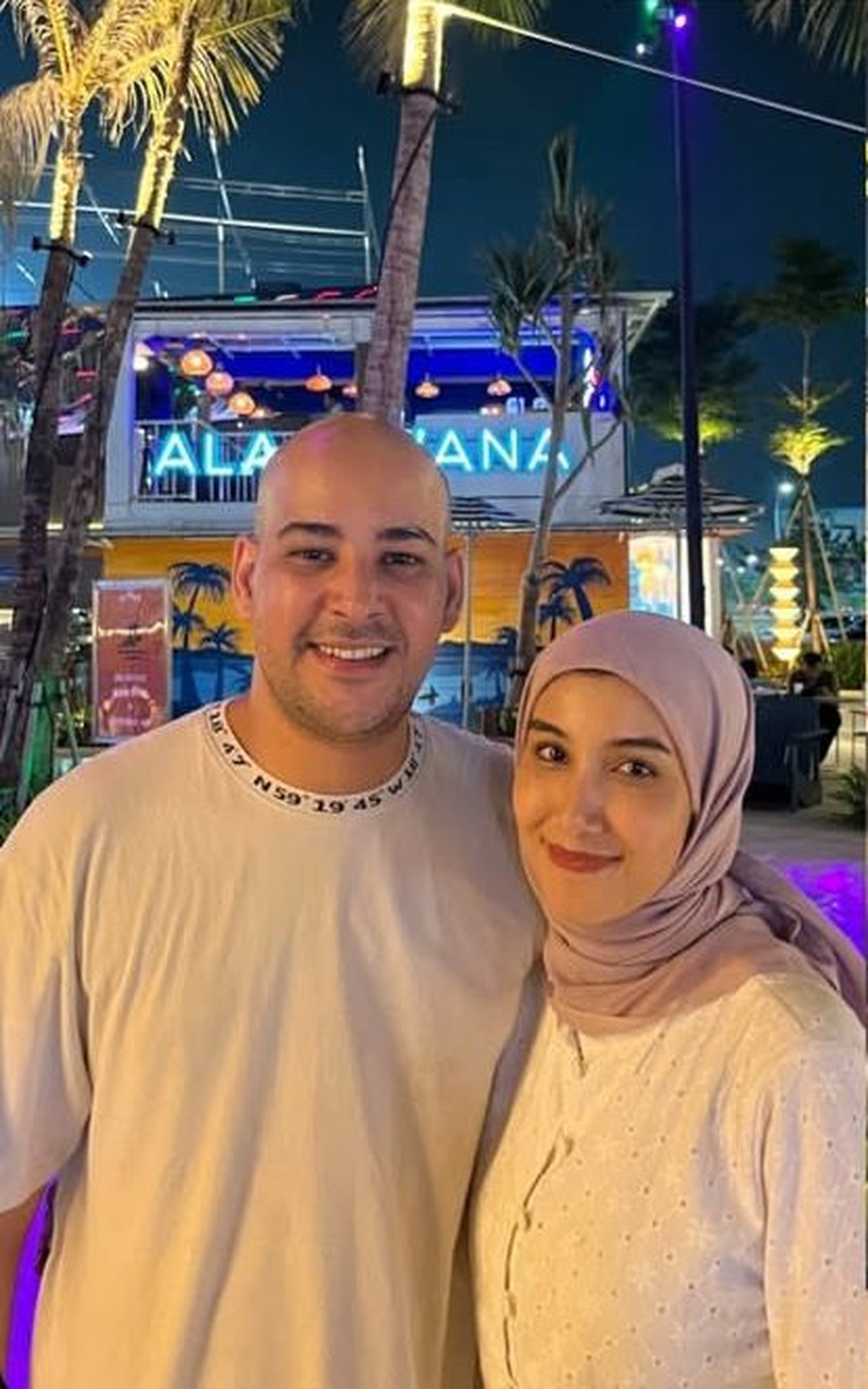 Riza Shahab dan Istri