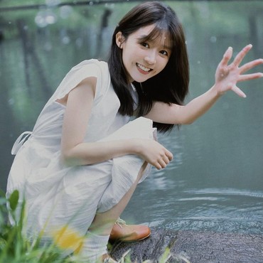 Ini 7 Potret Song Yiren Aktris China Diduga Terseret Kematian Tragis Yu Menglong