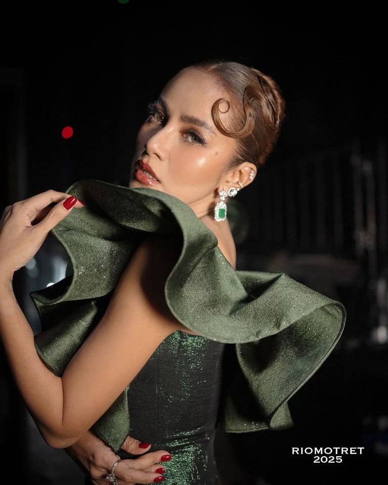 Teuku Ryan dan Olla Ramlan Teuku Ryan dan Olla Ramlan