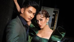 Sempat Bantah Pacaran, 7 Potret Teuku Ryan & Olla Ramlan Pamer Pakai Baju Couple