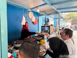 Deretan Tokoh yang Istigfar Saat Tahu Menu Warung Kongde Tapi Akui Enak