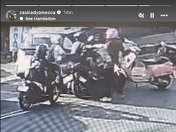 Video: Rekaman CCTV Saat Karyawan Zaskia Adya Mecca Dipukuli Pemotor