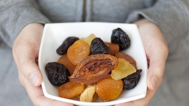 Manfaat Ibu Hamil Ngemil Buah-buahan Kering atau Dried Fruit