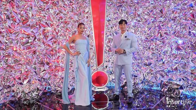 Lihat Pesona Menarik Selebriti Top Indonesia di Red Carpet Ulang Tahun ke-22