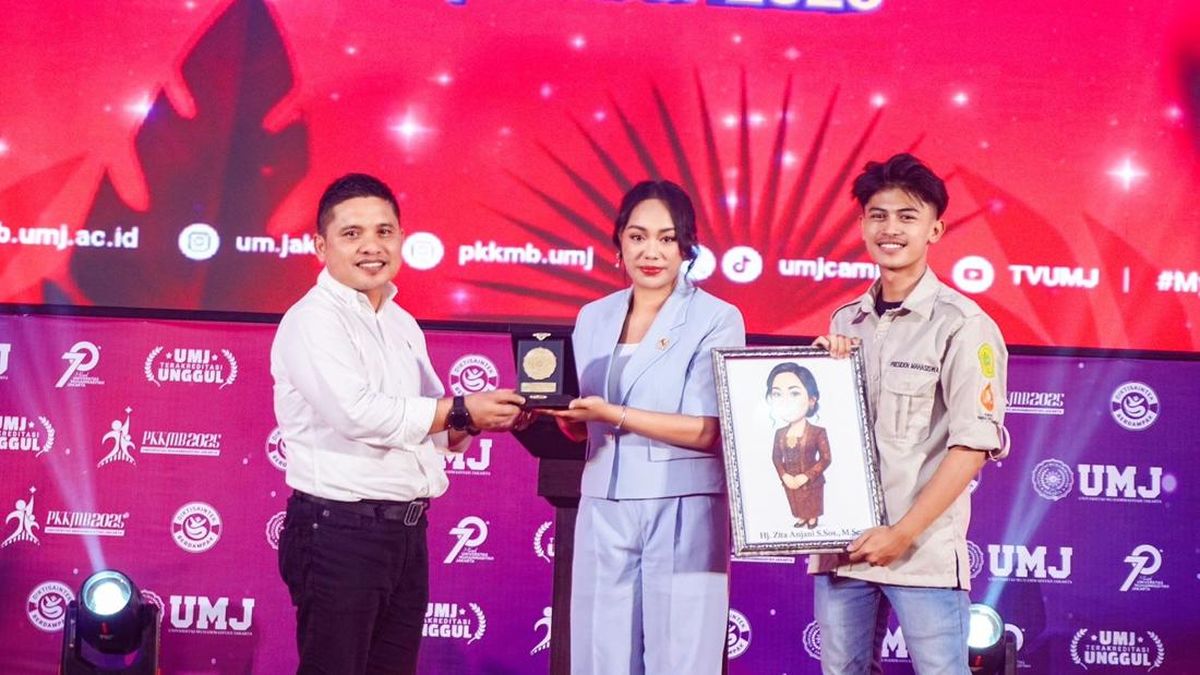 Zita Anjani Singgung Soal Pariwisata Berkelanjutan di PKKMB UMJ 2025