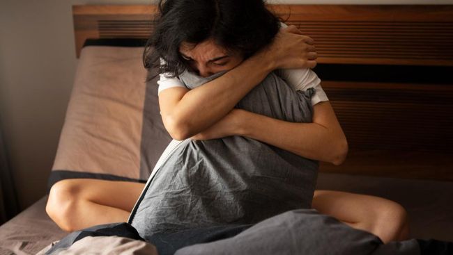 Cara Menjaga Kesehatan Mental Setelah Putus Cinta