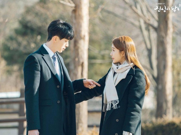 Setelah beradu akting dalam Goblin, Lee Dong Wook dan Yoo In Na dipertemukan dalam drama Touch Your Heart.