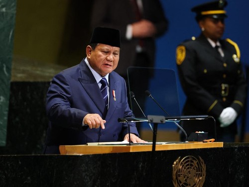 Keras! Momen Prabowo Hentakkan Mimbar saat Pidato di Sidang PBB