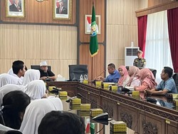 Kepsek, Panitia-Operator SMAN 5 Bengkulu Berhentikan 12 Siswa Dinonaktifkan