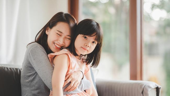 Psikolog Ungkap 8 Kalimat agar Anak Punya Hubungan Positif dengan Orang Tua di Masa Depan