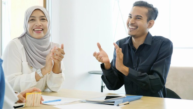 Viral Tepuk Sakinah di KUA untuk Calon Pengantin, Apa Itu? Viral Tepuk Sakinah di KUA untuk Calon Pengantin, Apa Itu?