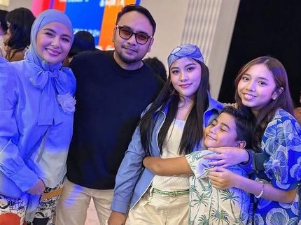 5 Potret Song Louisa Anak Meisya Siregar & Bebi Romeo Semakin Bersinar, Terbaru Jadi Model Catwalk