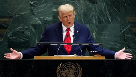 Benarkah Teleprompter Ruang Sidang PBB Rusak seperti Keluhan Trump?