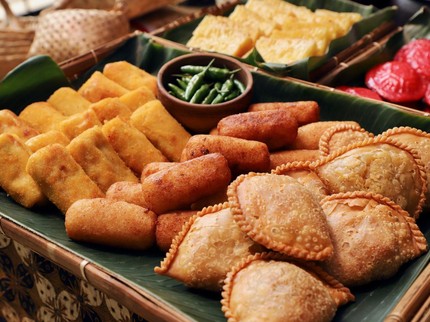 3 Jajanan Pasar yang Mengandung Kolesterol Tinggi, Bunda Suka Jajan yang Ini?