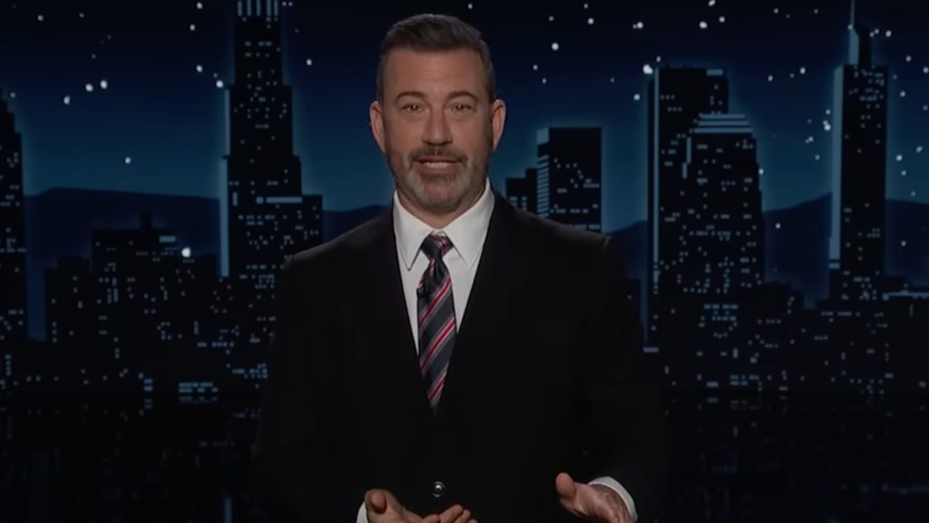 Jimmy Kimmel 'Goreng' Trump di Pidato Kemenangan Critics Choice Awards