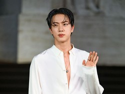 Jin BTS Raih Predikat Idol Paling Berkontribusi Dalam Promosi Wisata