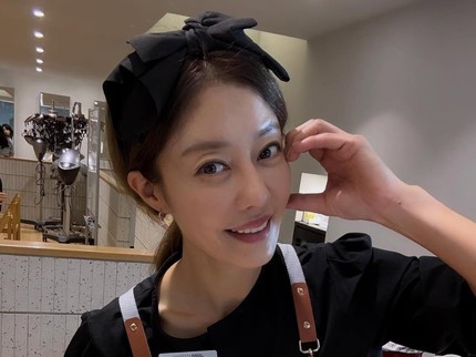 Kisah Mantan Idol K-Pop Lee Ji Hyun Banting Setir Jadi Hair Stylist, Segini Bayarannya