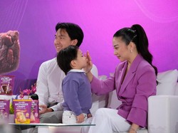Rahasia Nikita Willy Saat Pilih Camilan untuk Anak