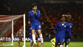 Carabao Cup: Liverpool-Chelsea Lolos, 2 Klub Liga Inggris Tersingkir
