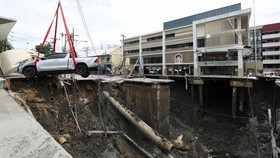 Kronologi Sinkhole Sedalam 50 Meter Muncul di Thailand