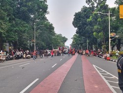 Massa Petani di Patung Kuda Bubarkan Diri