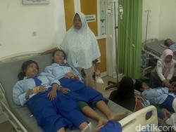 173 Siswa SMPN 1 di Rembang Keracunan Mi Ayam MBG, 13 Rawat Inap