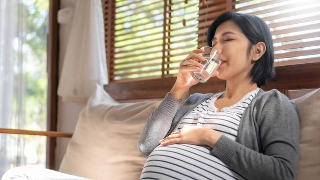 Kenapa Ibu Hamil Sering Cegukan? Simak Penjelasan di Baliknya