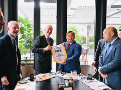Prabowo Bertemu Presiden FIFA di AS, Perkuat Kolaborasi untuk Sepakbola RI