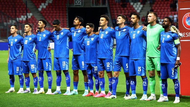 Kepala Komunikasi IFA, Shlomi Barzel, mengungkap kebingungan karena UEFA dan FIFA belum juga menghukum Israel.