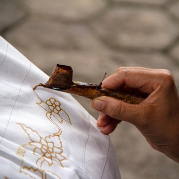 5 Motif Batik Terbaik yang Cocok Dipakai di Hari Pernikahan