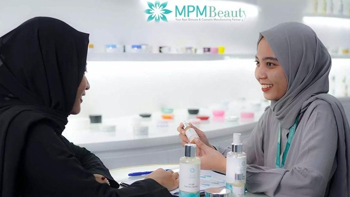 Layanan Maklon Ini Menjadi Solusi Jitu dan MPM Beauty Hadir Sebagai Mitra Strategis Untuk Mewujudkan Impian Memiliki Brand Kosmetik dan Skincare Sendiri.