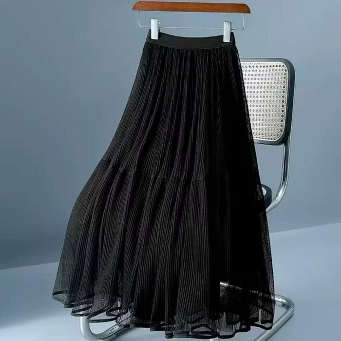 Get The Look Jourimanzky Putri yang cocok untuk hangout. Tampilan gemas untuk plus size.