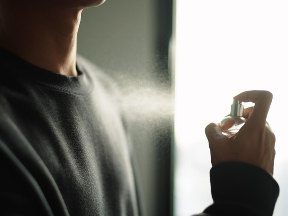 Satu Semprotan, Seribu Kesan: Cara Pilih Parfum yang Pas untuk Kamu