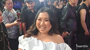 Kabar Terkini Artis dari InsertLive : Peringati Hari Guru, Kiky Saputri Kenang Perjuangan Digaji Rp600 Ribu per Bulan