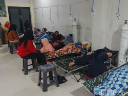 Tangis dan Kepanikan Saat Pelajar KBB Tumbang Usai Santap MBG