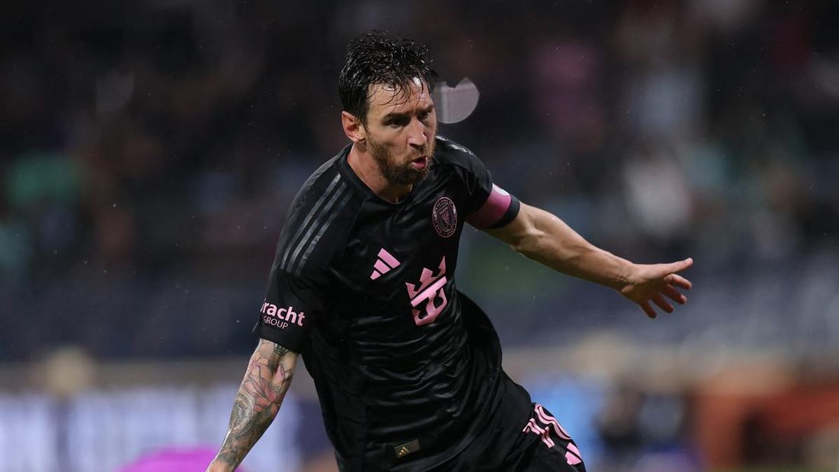 FOTO: Messi Cetak Gol, Rekor Baru Lahir
