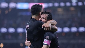 Liputan Olahraga CNN Sport : Mascherano Puji Messi Relakan Hattrick demi Suarez Cetak Gol