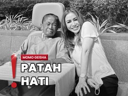 Duka Momo Eks Geisha, Sempat Dampingi Ibu Berobat Sebelum Wafat