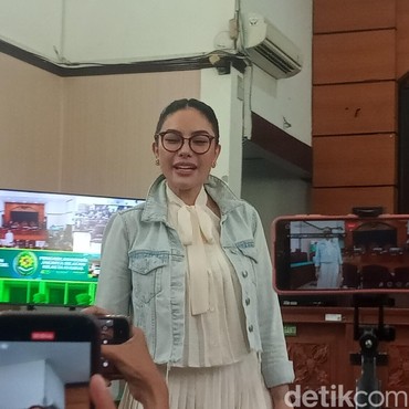 Saksi Ahli Sebut Tak Ada Unsur Pemerasan di Kasus Nikita Mirzani vs Reza Gladys