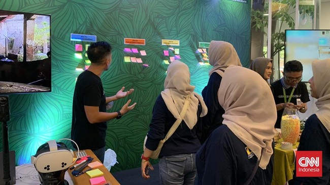 Jakarta Eco Future Fest 2025 hadir di Cibis Park, menawarkan teknologi VR interaktif tentang isu lingkungan dan gaya hidup berkelanjutan.