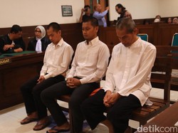 3 Mas-mas Pelayaran Dituntut 1 Tahun Bui di Kasus Aniaya Pacar Ojol Sleman