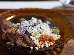 Rawon Rampal, Kuah Hitam Penuh Kenangan dari Kota Malang