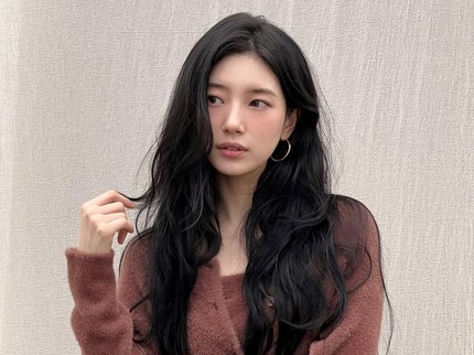 5 Potret Terbaru Artis Korea Suzy tanpa Tahi Lalat di Bola Mata