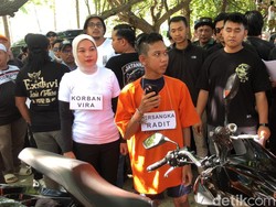 Rekonstruksi Pembunuhan di Pantai Nipah, Tersangka Disoraki Warga