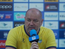 Bojan Hodak Minta Laga Persib Vs Malut United Ditunda, Ini Alasannya