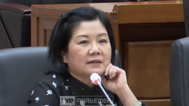 Nama ahli gizi dr Tan Shot Yen mendadak ramai usai aksinya mengkritik keras program MBG di hadapan anggota dewan. Siapa itu dr Tan Shot Yen?