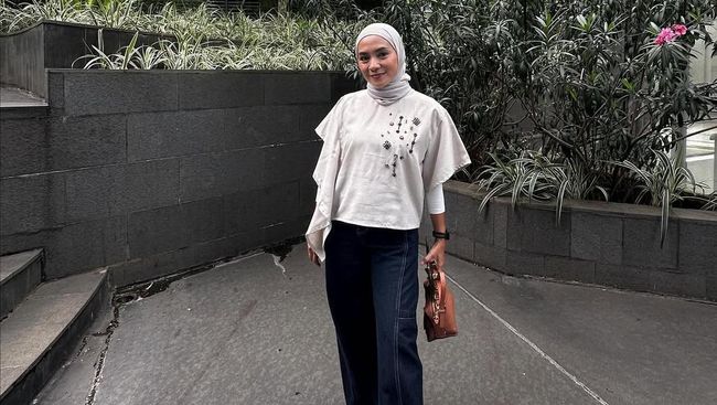 Cerita Enno Lerian saat Jadi Artis Cilik, Dapat Surat Berkarung-karung hingga Susah Keluar Rumah